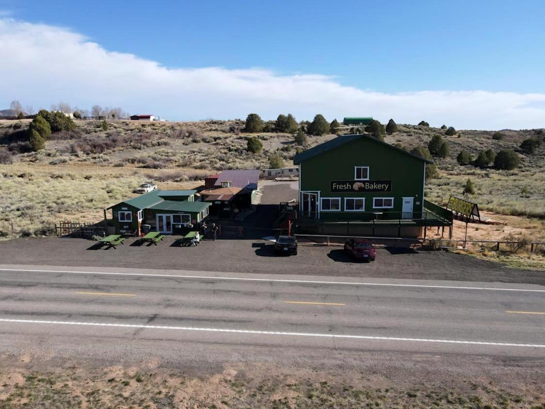 Bryce Sunset Inn パンギッ​​チ エクステリア 写真
